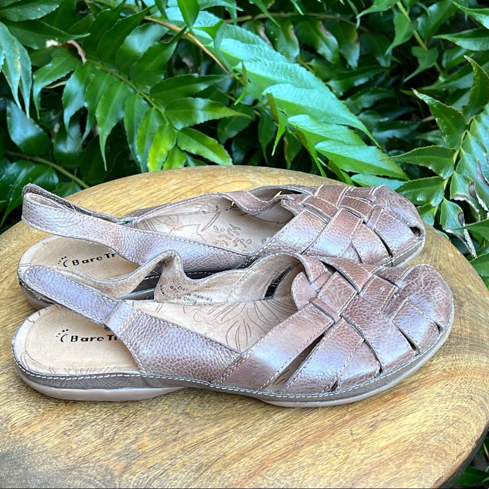 Bare Traps Darletta Leather Sandals